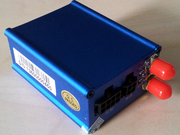 油耗監(jiān)控GPS定位，偷油報警油量監(jiān)控定位準精度高