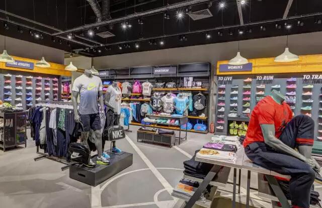 NIKE專賣店混凝土密封固化劑-商業(yè)地坪訂制空間