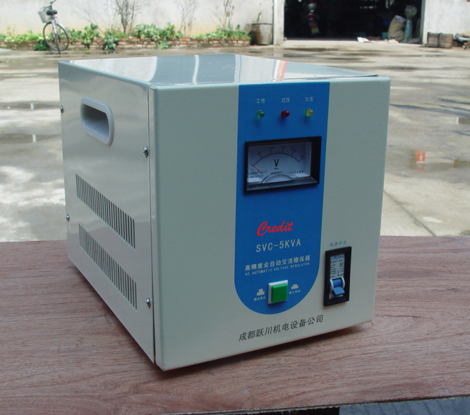 貴州六盤水市穩(wěn)壓器廠家/廠家批發(fā)單三相高精度穩(wěn)壓器/穩(wěn)壓器報(bào)價(jià)/穩(wěn)壓器作用