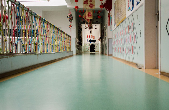 歐洲進口東麗潔PVC地板多層復合卷材商用防火防滑 塑膠地板