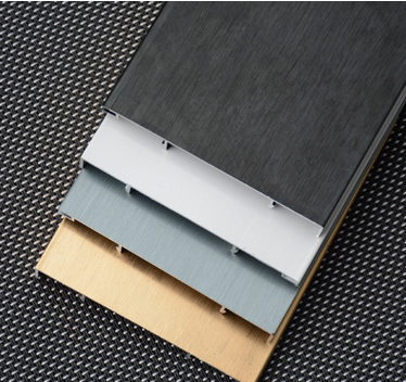 木紋地腳線、拉絲金屬踢腳線、批發(fā)鋁合金踢腳線