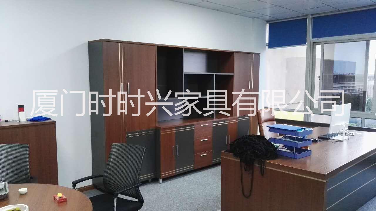 廈門廠家直銷辦公家具 現(xiàn)代老板桌大班臺批發(fā) 總裁理桌主管桌歐式