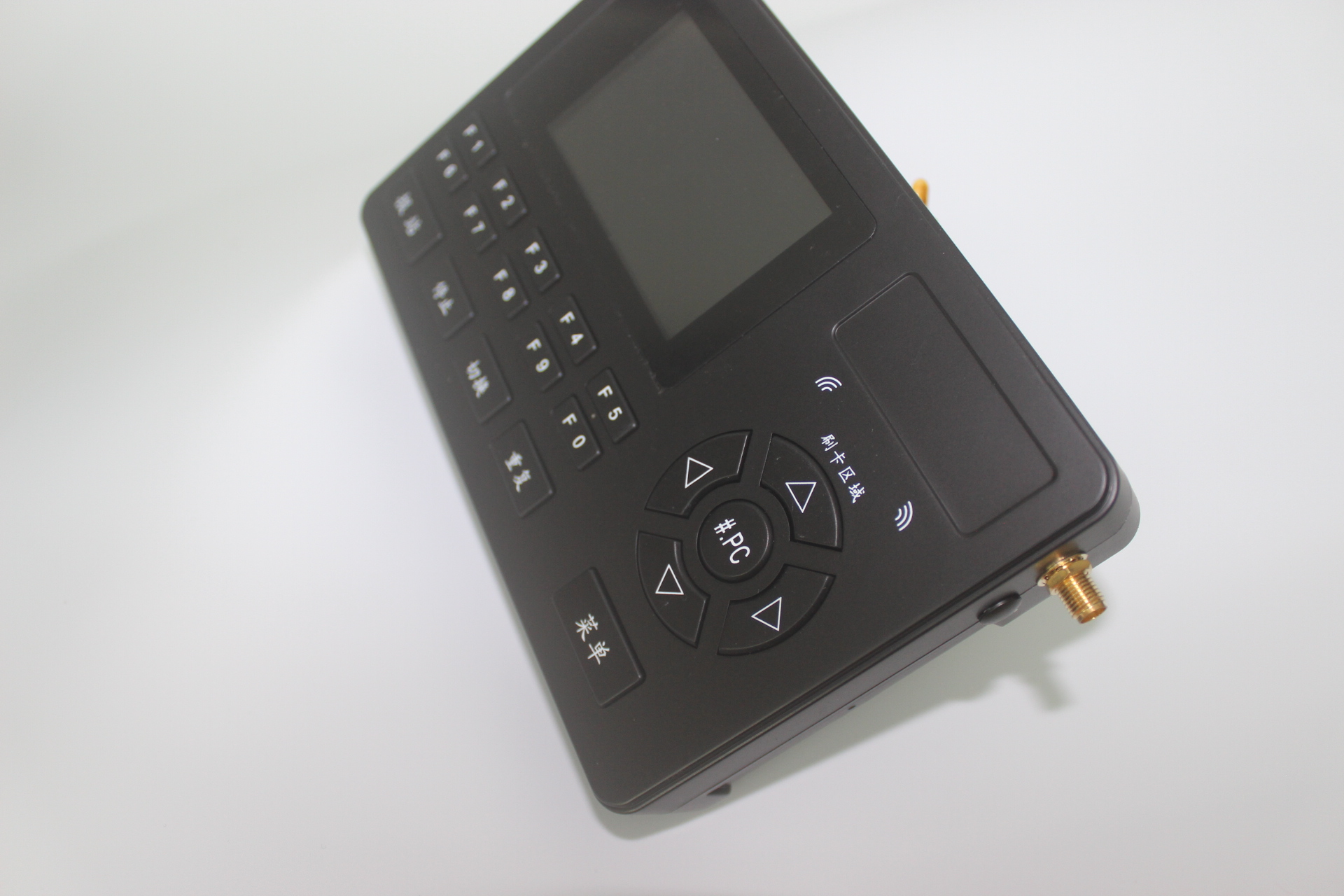 公交車(chē)報(bào)站器自動(dòng)語(yǔ)音GPS報(bào)站器