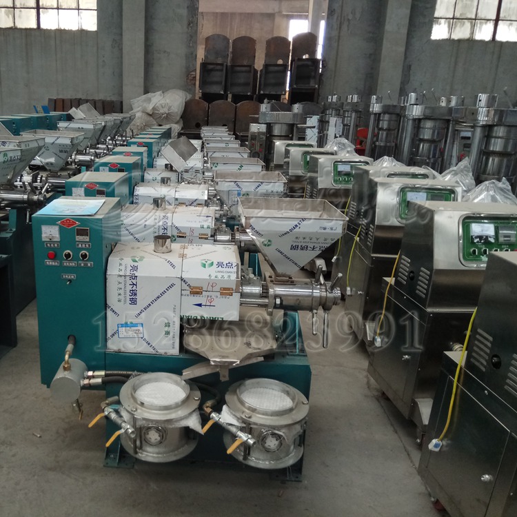 供應(yīng)榨油機單相電榨油機流動油坊使用220V家用照明電壓榨油機