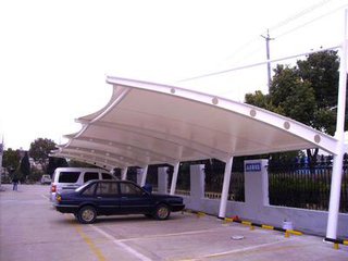 供應(yīng)上海車棚*膜結(jié)構(gòu)車棚汽車棚 安裝膜結(jié)構(gòu)停車遮陽(yáng)棚 戶外張拉膜