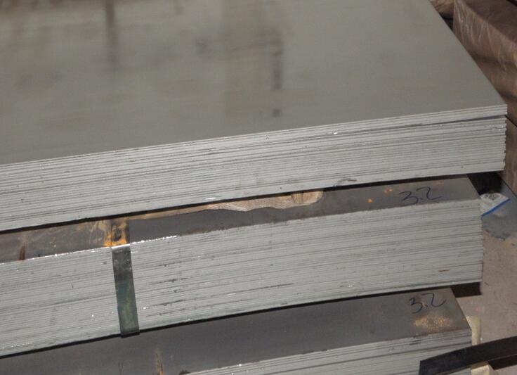 低合金板卷Q345B本鋼熱軋板薄板中板上海供應(yīng)