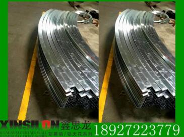 方通 沖孔鋁方通供應(yīng)商 木紋方通 沖孔鋁方通廠家 沖孔鋁方通批發(fā) 沖孔鋁方通 沖孔方通 批發(fā)集成吊頂 批發(fā)方通 鋁材