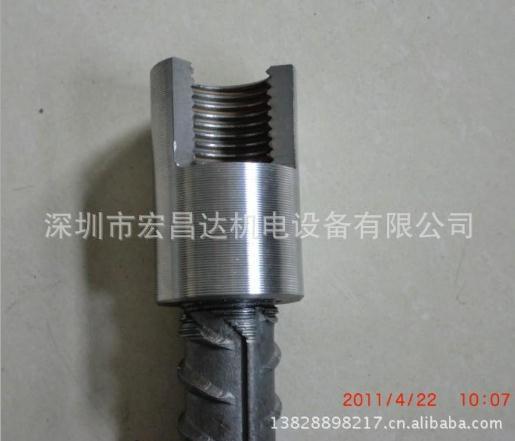 廠家批發(fā)鋼筋接駁器直螺紋連接套筒直銷，直螺紋滾絲機供應(yīng)商直銷
