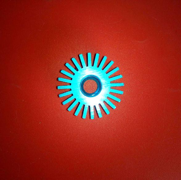 散熱器鋁型材 太陽花鋁型材散熱器 工業(yè)散熱器鋁型材 工業(yè)散熱器鋁型材批發(fā)