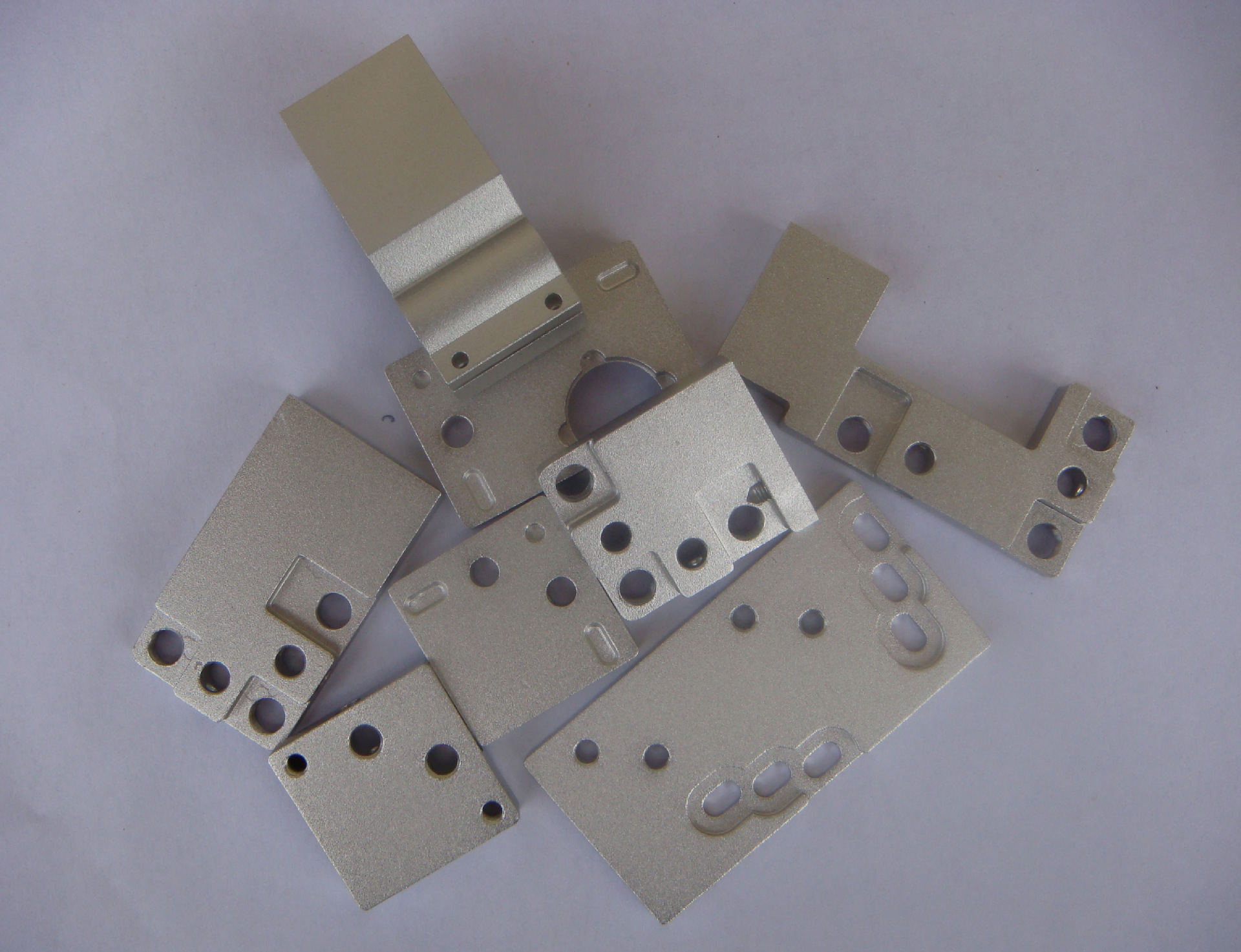 供應(yīng)鋁合金治具、東莞配件加工廠、鋁合金治具批發(fā)