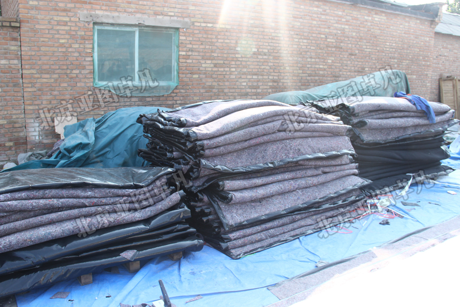 大棚保溫被加厚防雨冬季溫室蔬菜花卉大棚棉被防寒養(yǎng)殖種植棉毛氈