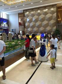 【金靈機(jī)器人廠】餐飲送餐機(jī)器人JL105