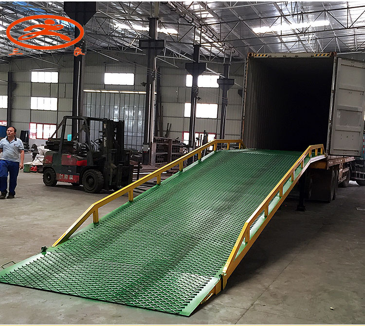 供應清遠叉車裝柜移動平臺廠價直銷