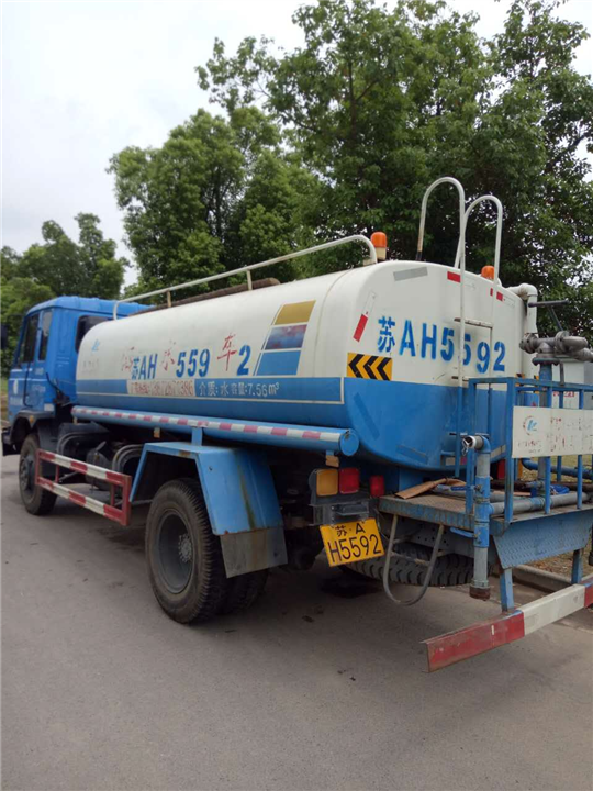 供應(yīng)南京灑水車(chē)、南京灑水車(chē)租賃、南京灑水車(chē)出租