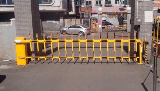 太原安裝道閘定做車牌識別柵欄桿直桿道閘