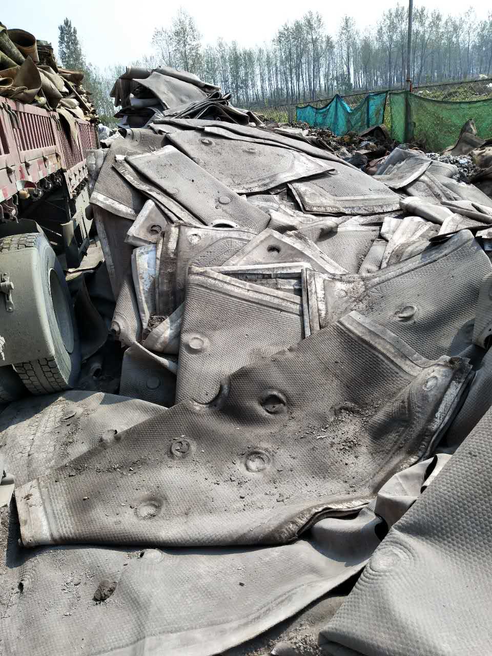 供應(yīng)邊布廠家批發(fā) 邊布廢舊濾布回收站 山東邊布廢舊濾布 邊布廢舊 邊布供貨商