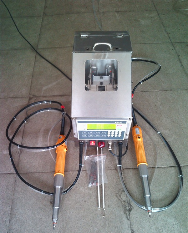 中山手持式螺絲機 自動螺絲機 全自動打螺絲機 駿科制造（雙頭） 自動螺絲機生產(chǎn)廠家 自動螺絲機價格 廠家直銷自動螺絲機