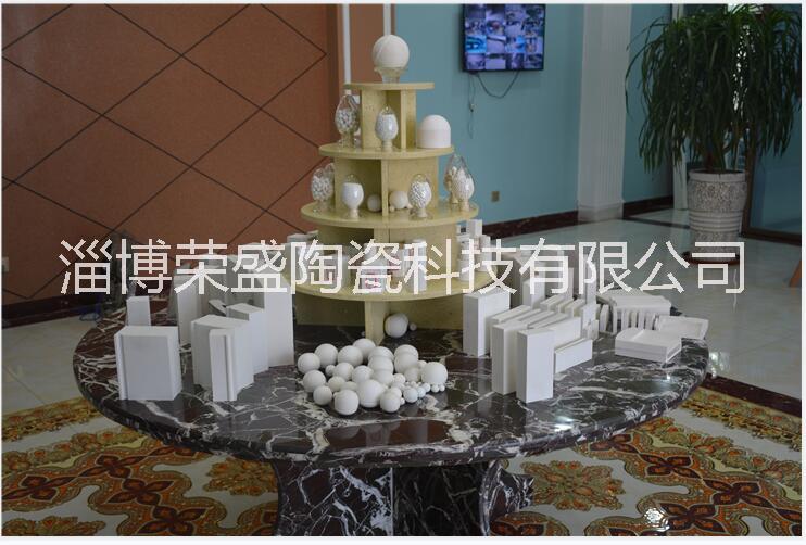 淄博廠家供應(yīng)氧化鋁球 研磨球 陶瓷球 瓷球 高鋁球