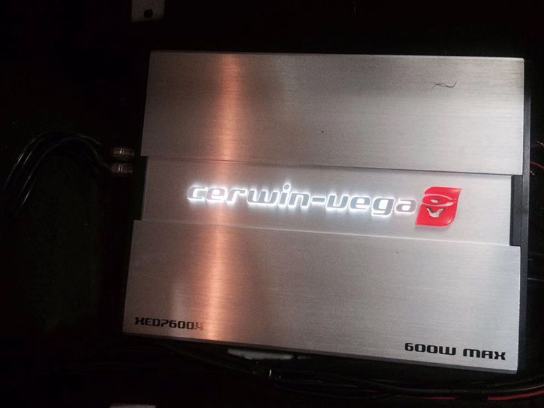 美國史云威格7600.4四路功放/樂動心聲汽車音響