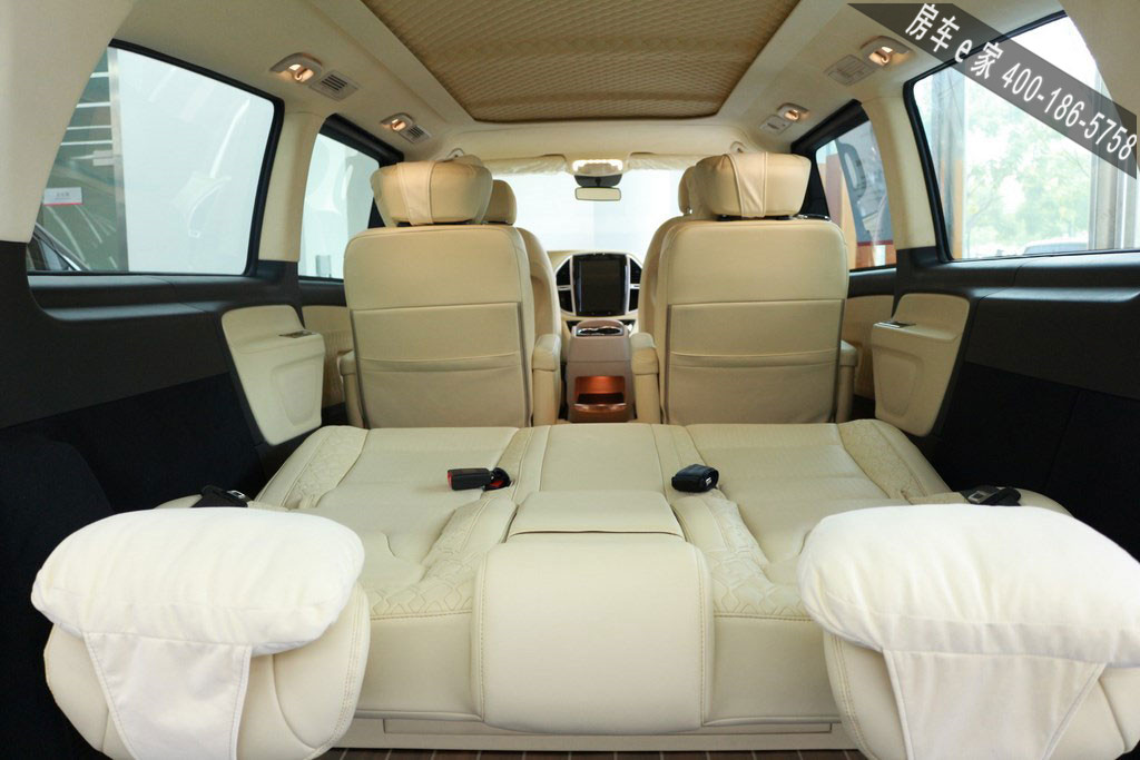 供應(yīng)豪華進(jìn)口奔馳威霆房車現(xiàn)車特價(jià)報(bào)價(jià)