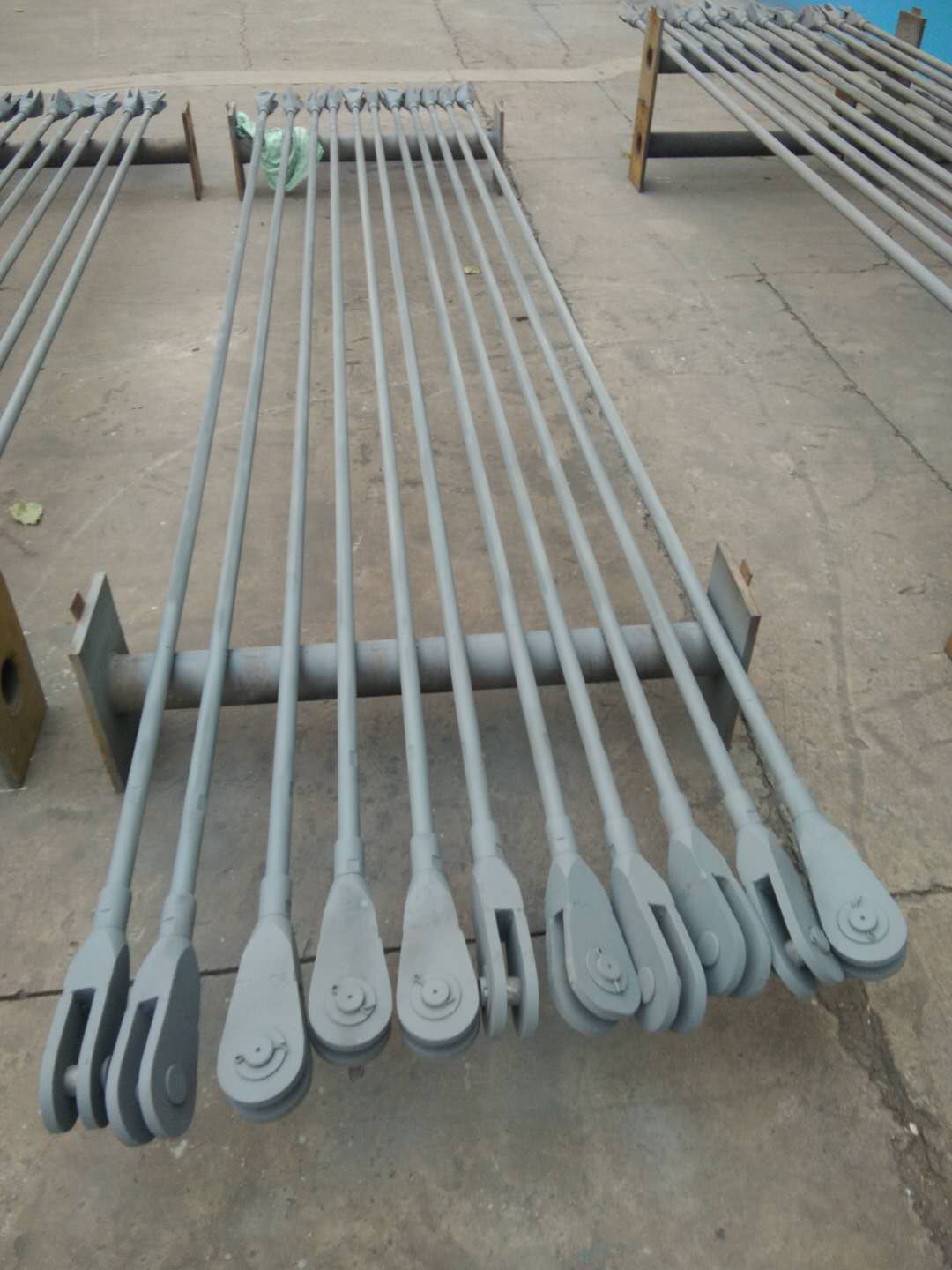 鋼拉桿定做價(jià)格  550級(jí)鋼拉桿廠家  山東鋼拉桿價(jià)格 650級(jí)鋼拉桿 鋼拉桿價(jià)格 鋼拉桿廠家價(jià)格