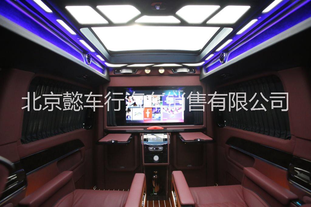 奔馳V260L紅懿正七座