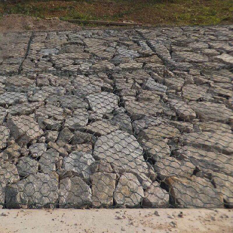 生態(tài)雷諾護(hù)墊  生態(tài)雷諾護(hù)墊 雷諾護(hù)墊擋墻網(wǎng)   宏利生態(tài)雷諾護(hù)墊 雷諾護(hù)墊擋墻網(wǎng)