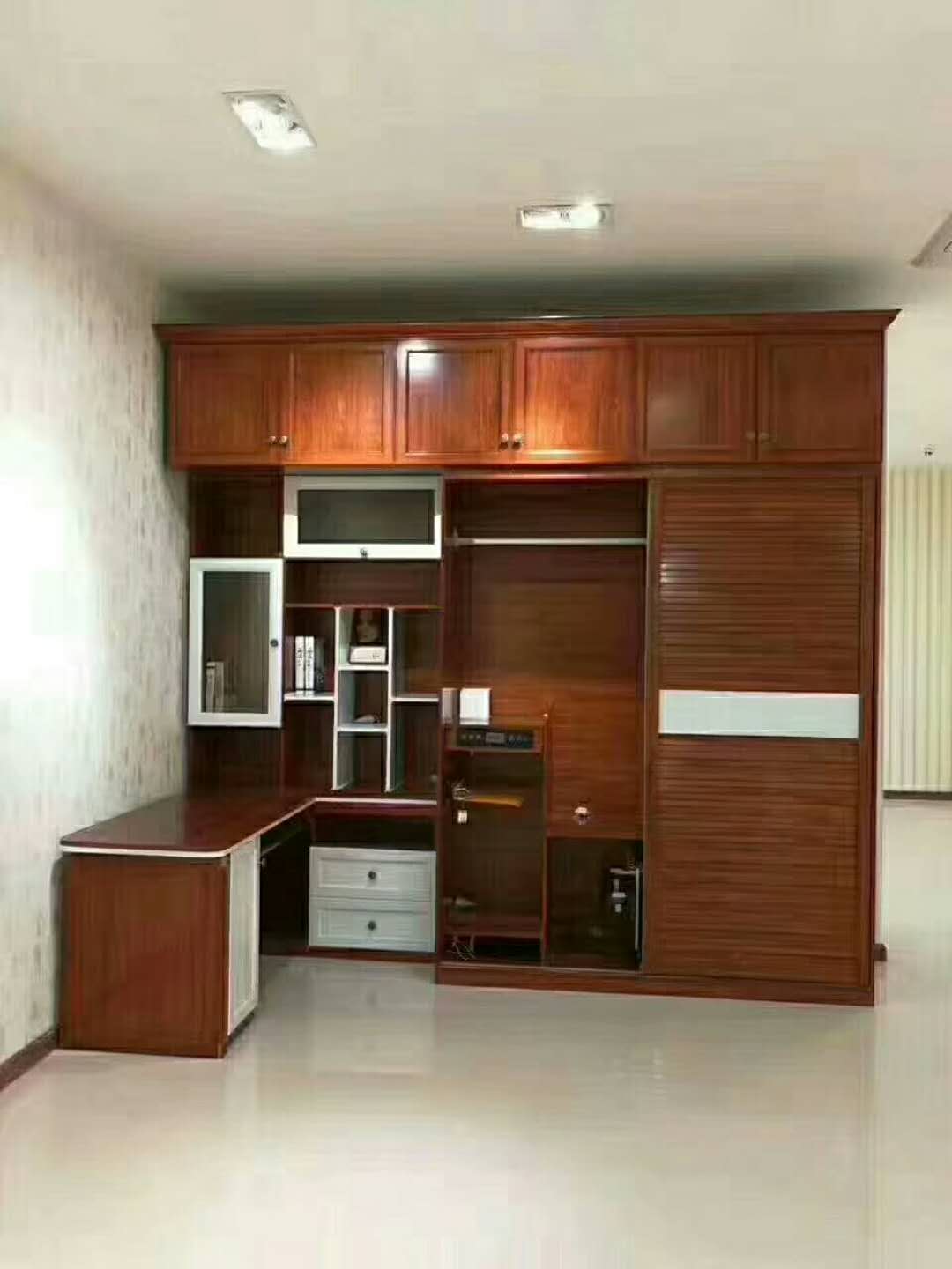 鋁合金鞋柜、廣州鋁合金鞋柜廠家、廣東鋁合金鞋柜批發(fā)