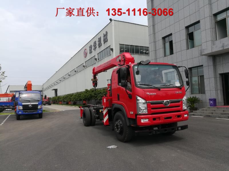 8噸前后驅(qū)動(dòng)隨車吊排半創(chuàng)客汽車吊八噸昊天吊機(jī)可帶四紅色可帶翻斗