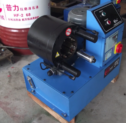 惠州壓管機(jī) 惠州SP52優(yōu)質(zhì)液壓油管壓管機(jī) 惠州壓管機(jī)專業(yè)生產(chǎn)廠家