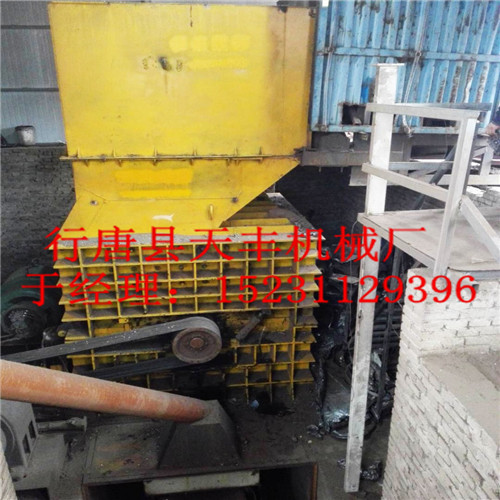 鐵皮破碎機(jī) 鐵皮的破碎機(jī)