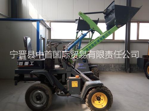 農(nóng)用電動小鏟車廠家大電瓶小機(jī)身小型*中首重工賮