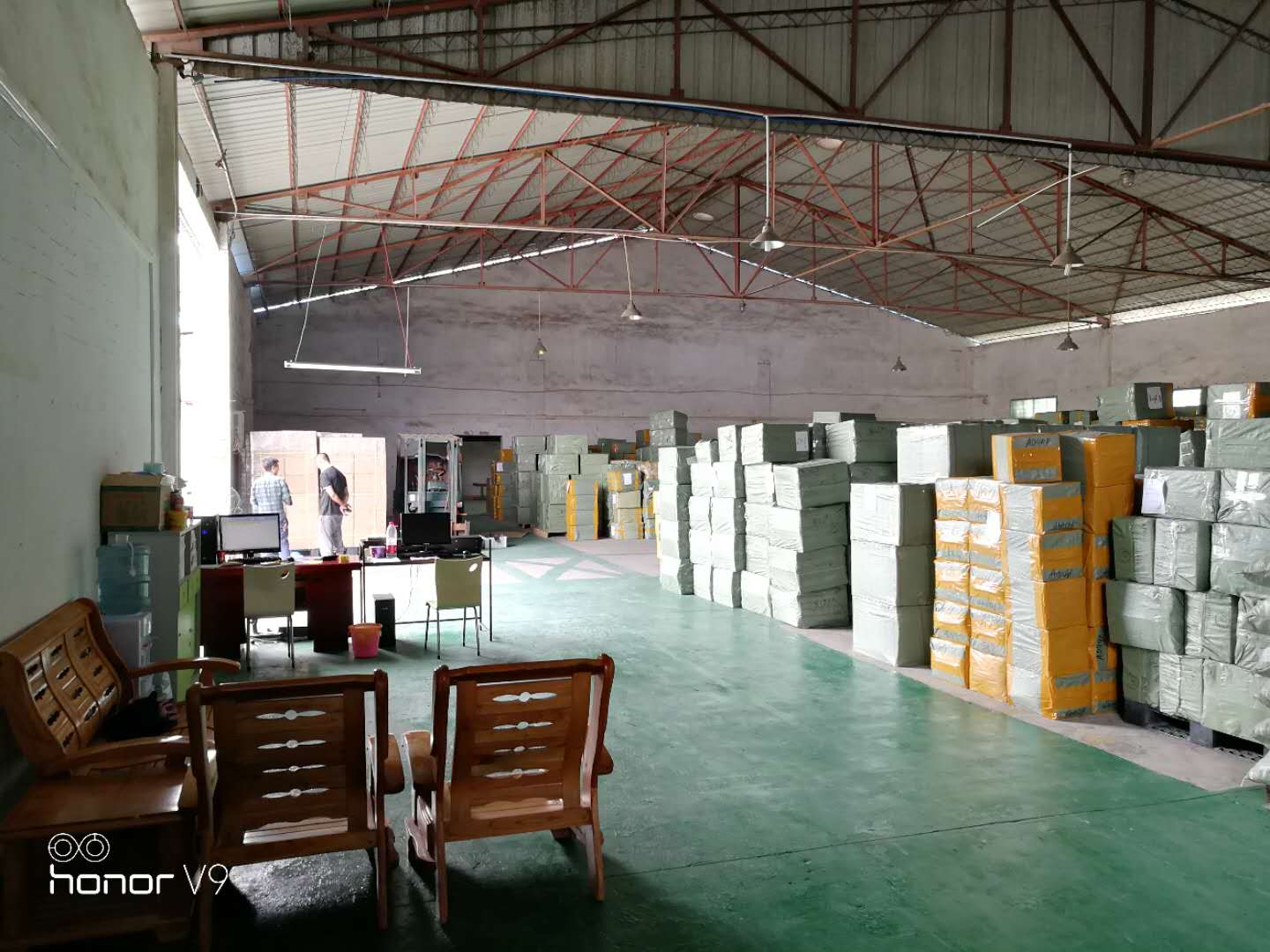 廣州白云區(qū)外貿(mào)倉庫服務 收貨倉儲 提供裝柜服務 叉車裝卸服務 工人裝卸服務