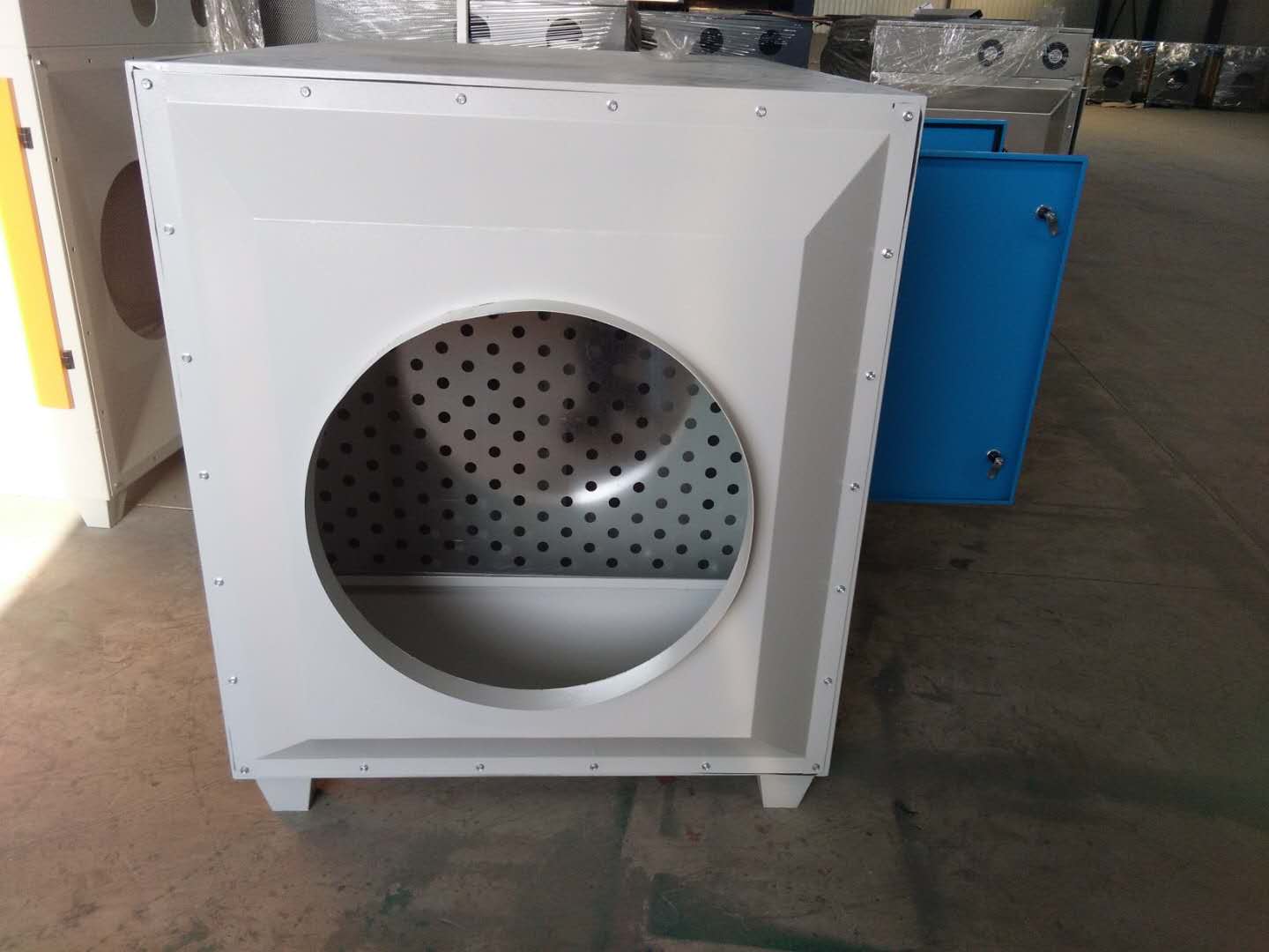 *清倉UV光氧凈化器