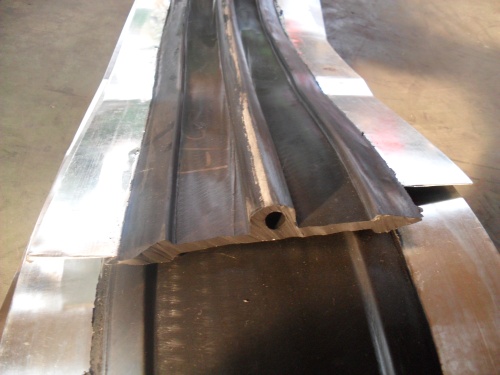 重慶廠家直銷(xiāo)隧道橡膠鋼邊止水帶