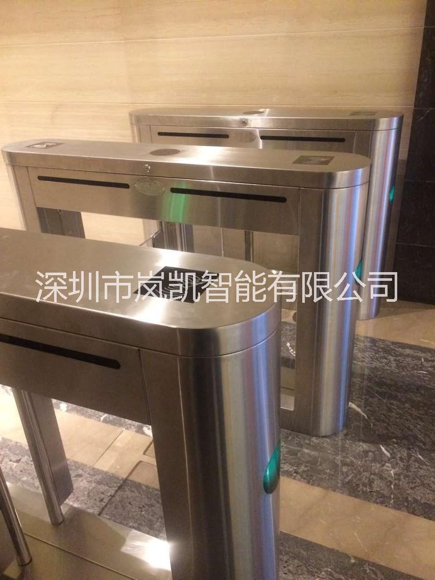 供應(yīng)超市擺閘深圳上和科技專業(yè)超市擺閘生產(chǎn)廠家