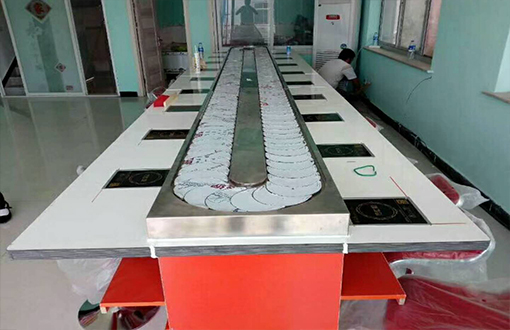 旋轉(zhuǎn)小火鍋串串設(shè)備*銷售 萬仕和回轉(zhuǎn)轉(zhuǎn)鍋