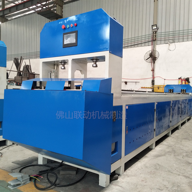 沖孔切割一體沖孔機(jī)不銹鋼方管全自動沖孔機(jī)管材自動沖孔機(jī)