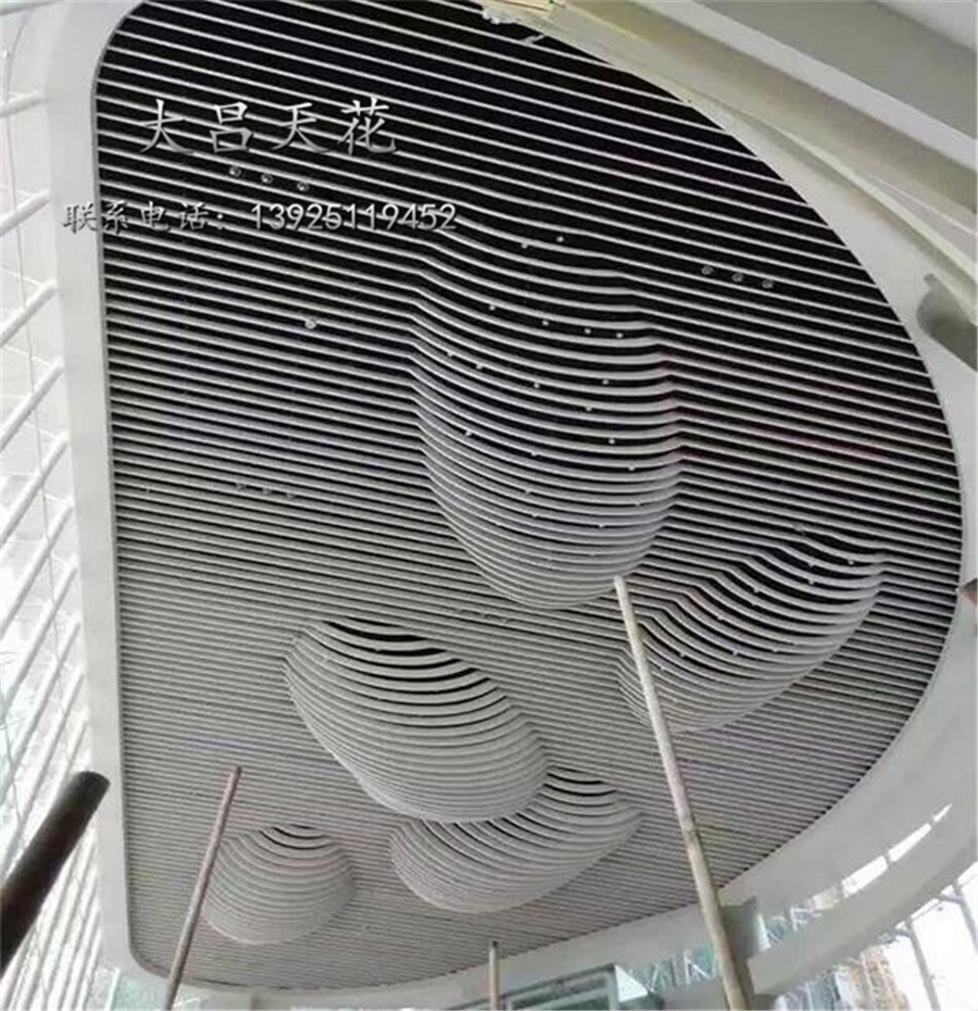 弧形鋁方通 弧形鋁方通工藝 弧形鋁方通哪里購買的詳細(xì)描述