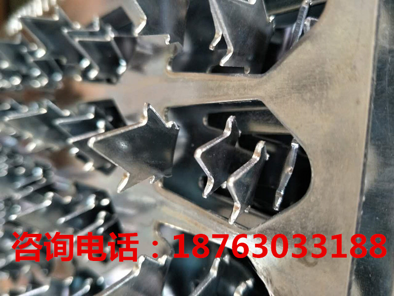 201、304不銹鋼防爬刺 刺釘 刺繩 陽臺(tái)平板防爬刺 燃?xì)夤艿来?自來水管道刺