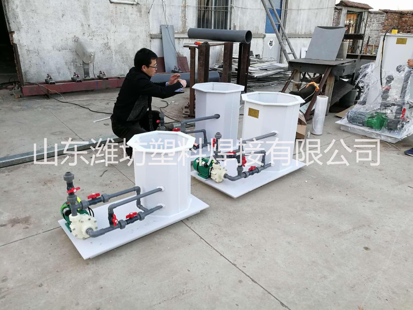 專業(yè)廠家 水污染消毒設備 二氧化氯發(fā)生器， 二氧化氯發(fā)生器，*化料器
