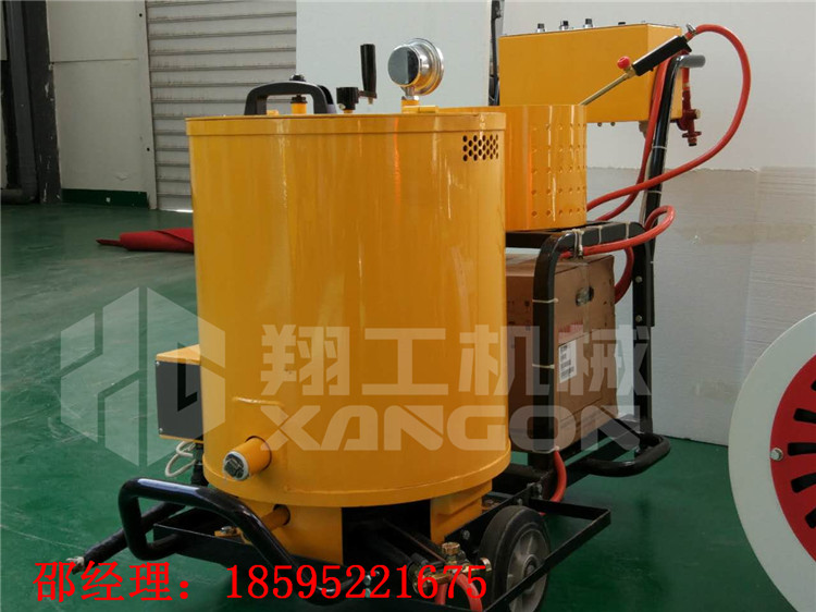 寧夏銀川瀝青路面灌縫機(jī) 瀝青路面灌縫機(jī)  手推式瀝青路面灌縫機(jī)