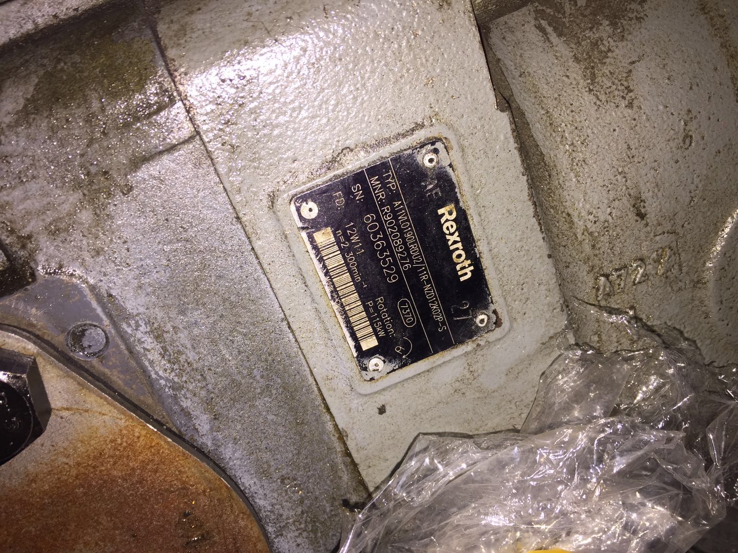 供應(yīng)維修力士樂(lè)A11VL0190柱塞泵