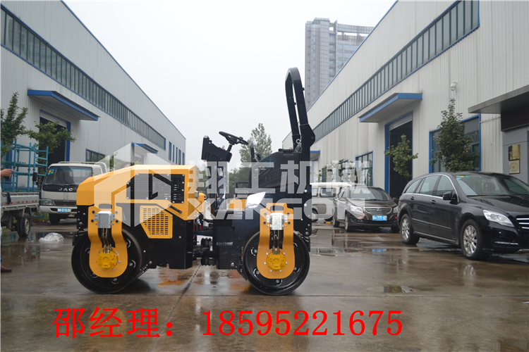 小型壓路機(jī)生產(chǎn)廠家 小型壓路機(jī) 微型壓路機(jī) 北京三噸座小型壓路  壓土機(jī) 壓實(shí)機(jī)