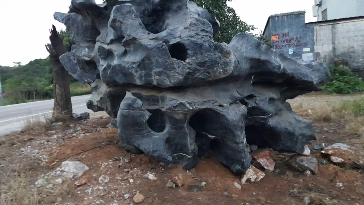 英德景觀石 景觀石廠家 景觀石價(jià)格 園林景觀石 太湖石景觀石 英德景觀石廠家 景觀石制作 園林景觀石廠家 假山石