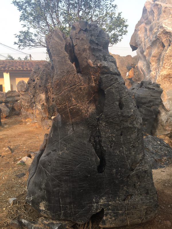 英德假山石報價 英德景觀石 景觀石廠家 景觀石價格 園林景觀石 太湖石景觀石 英德景觀石廠家 園林景觀石廠家