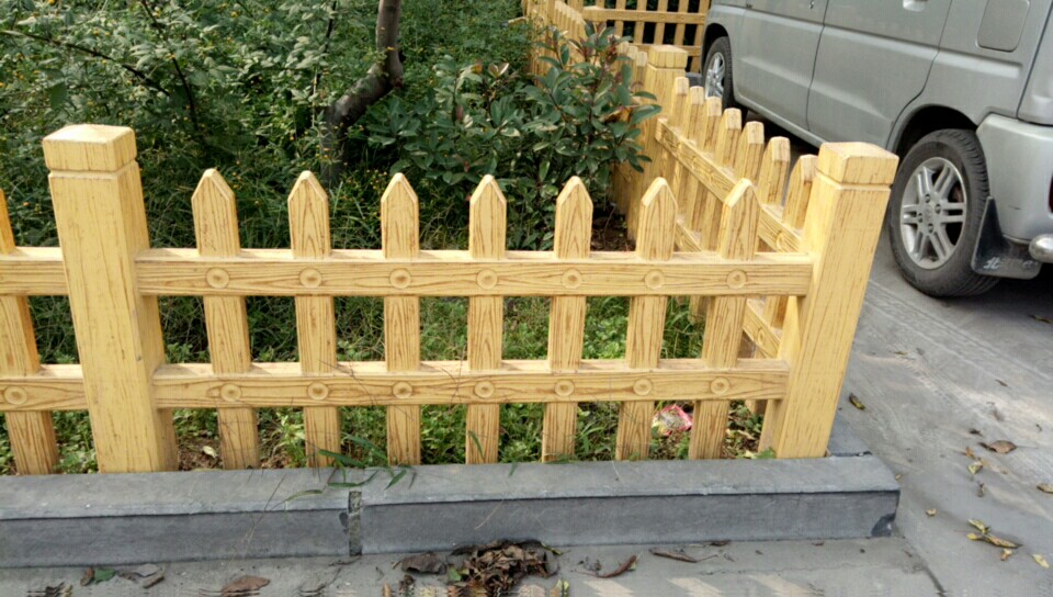 張家口壩上仿木護(hù)欄廠