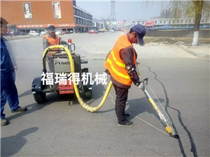 路面灌縫機(jī)