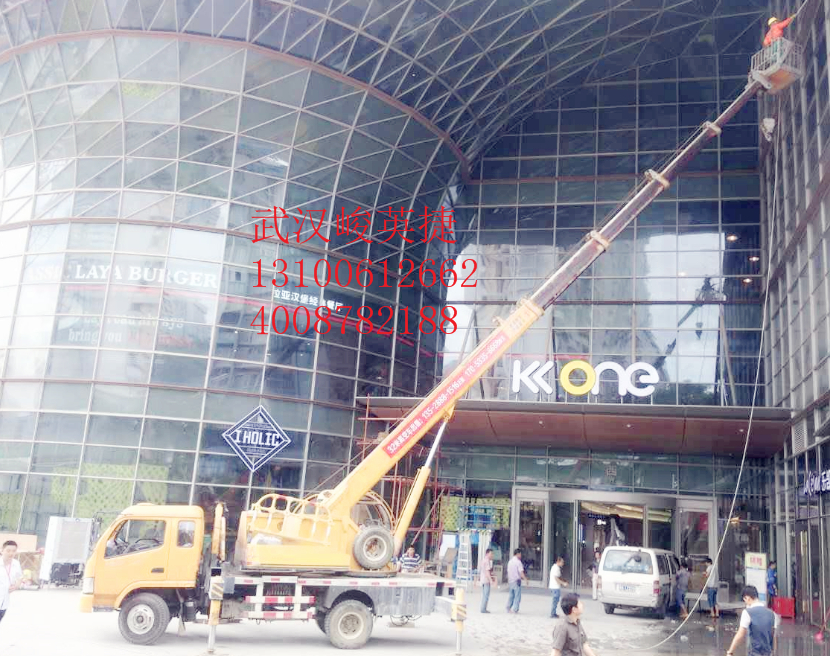 武漢路燈車出租，監(jiān)控安裝車出租