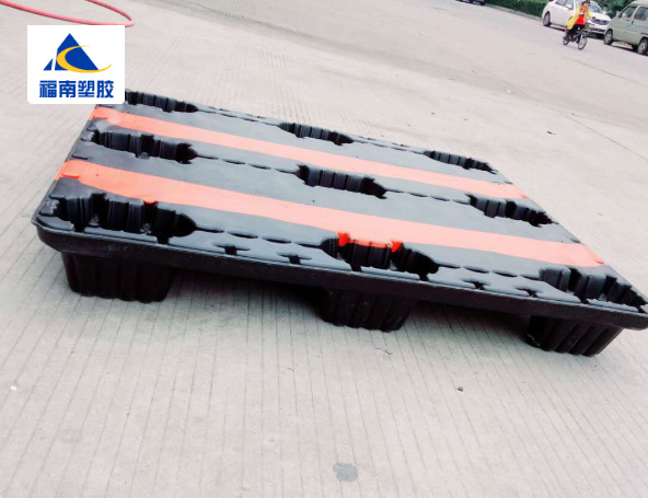 廠家直銷塑膠卡板美國二手塑膠卡板吹塑平面塑膠卡板 塑膠卡板供應(yīng)商 塑膠卡板 東莞塑料托盤塑膠卡板價格 大量批發(fā)塑膠卡板